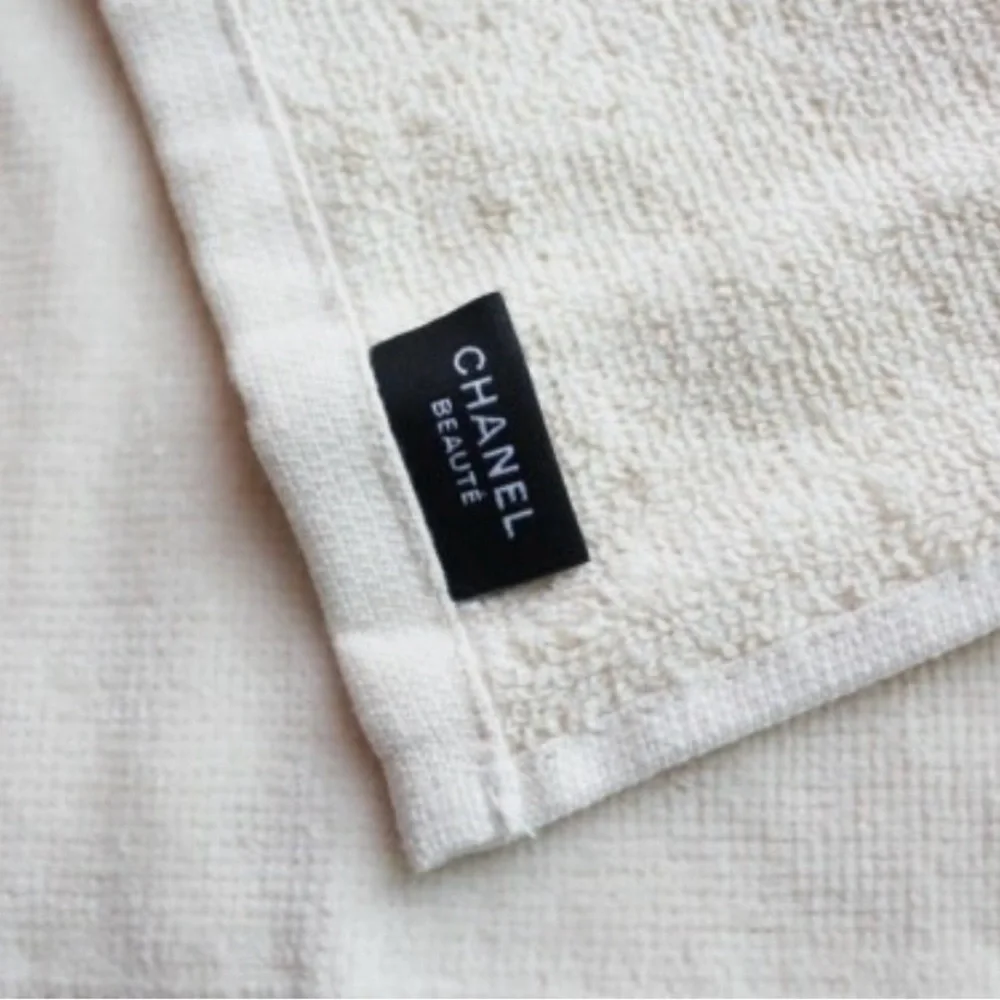 Chanel La Collection 3 Set Washcloth Towels GWP NWB